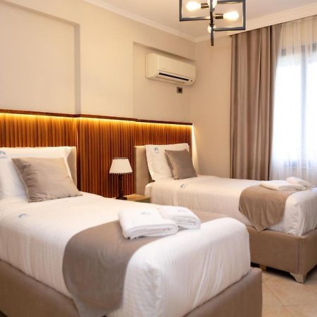 Spacious City Paradise - 3Br Apt In The Heart Of Tirana Esterno foto
