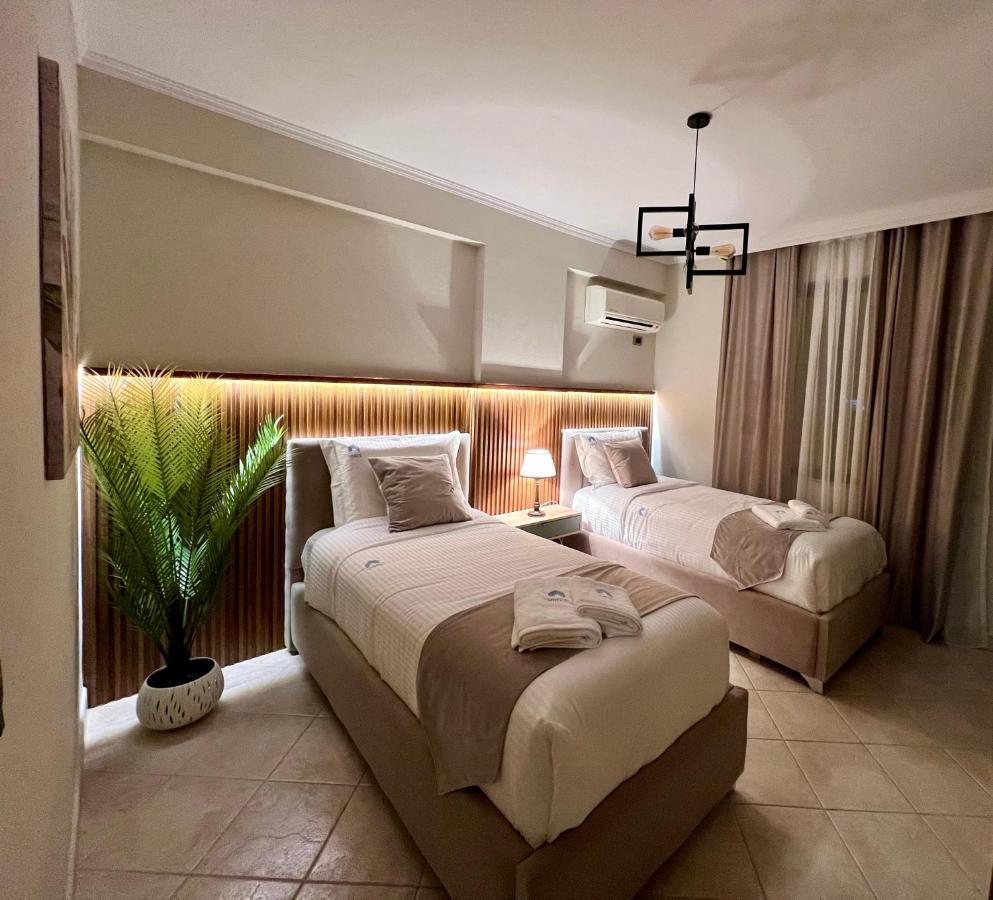 Spacious City Paradise - 3Br Apt In The Heart Of Tirana Esterno foto